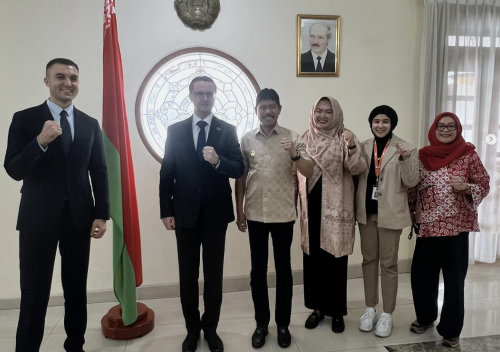 Audiensi Public Diplomacy Officer Embassy of Belarus