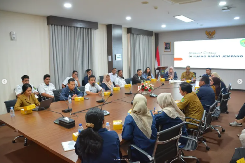 Badan Penghubung Provinsi Kalimantan Timur melakukan Rapat Evaluasi Kinerja Pegawai