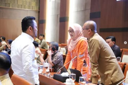Rapat Dengar Pendapat Panitia Kerja (Panja) di Ruang Rapat Komisi I DPR RI, Jakarta, Selasa, 7/04/2026.